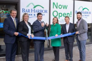Jewett Construction Completes New Bar Harbor Bank and Trust Branch in Manchester, NH